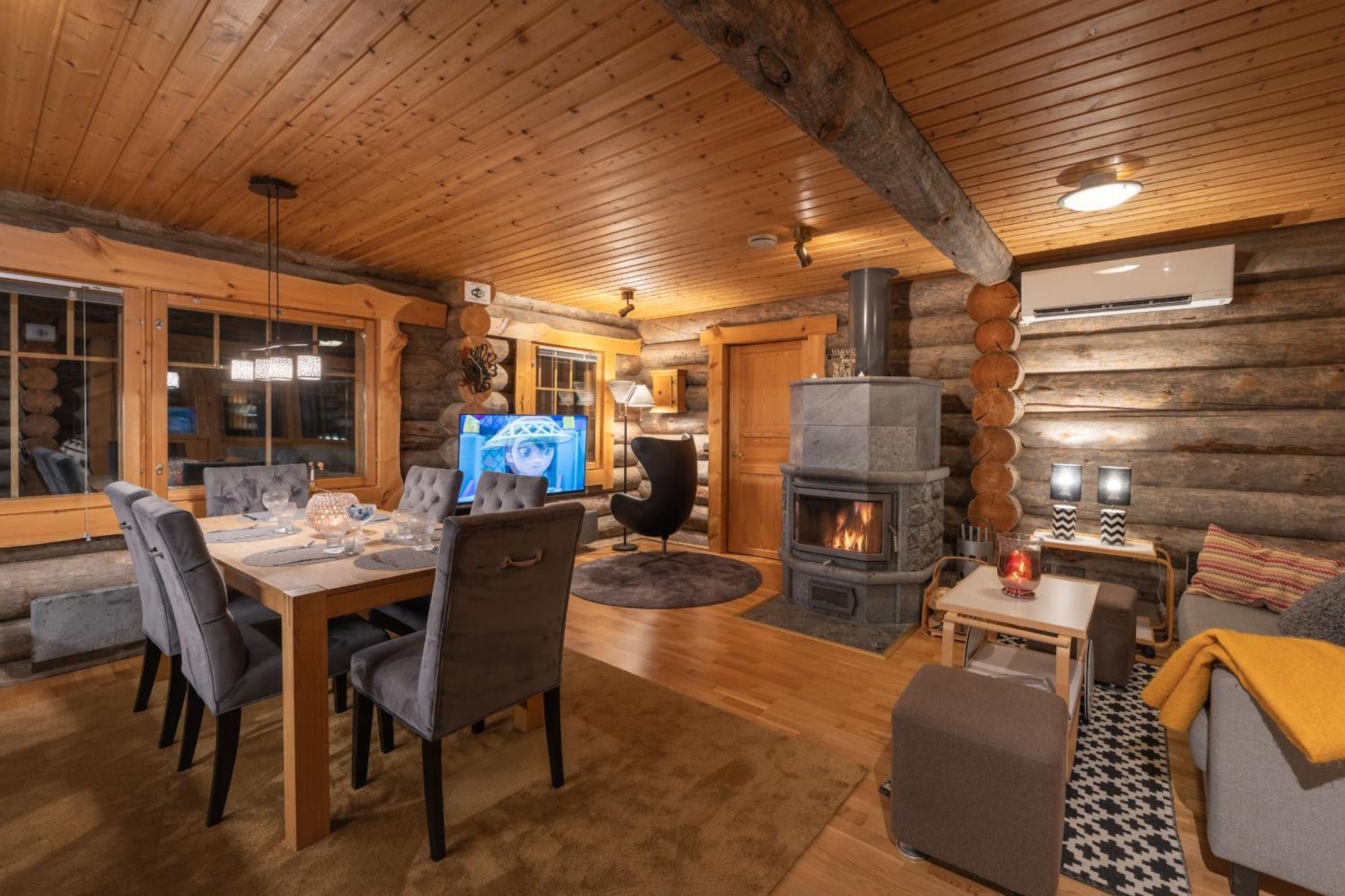Kuukkeli Log Houses Villa Aurora "Pupula" Saariselka Exterior foto